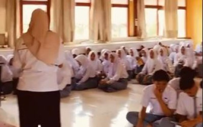 Gencarkan Sosialisasi Kampus, Tim STIT Iqra' Kapuas Hulu Disambut Antusias di SMAN 2 Putussibau
